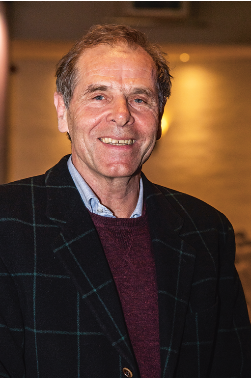 Portretfoto (kleur) dr. Hans de Boer